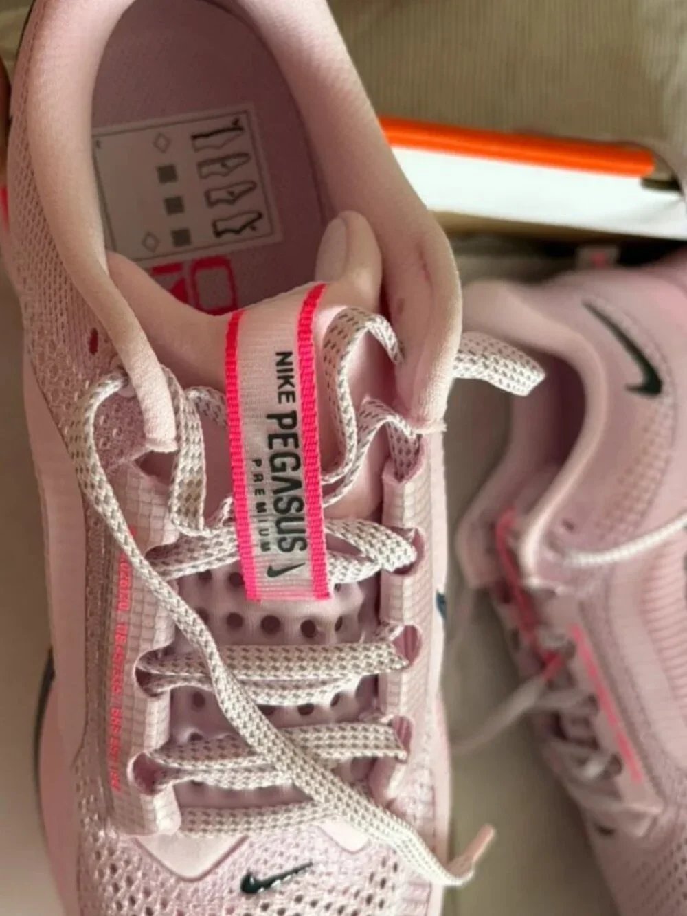 Nike Air Zoom Pegasus Premium Pink Running Shoes Men's Size US 9